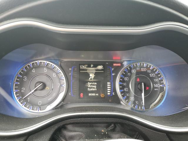 Фото 9 - CHRYSLER 200