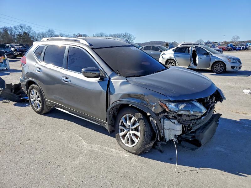 Фото 4 - NISSAN ROGUE