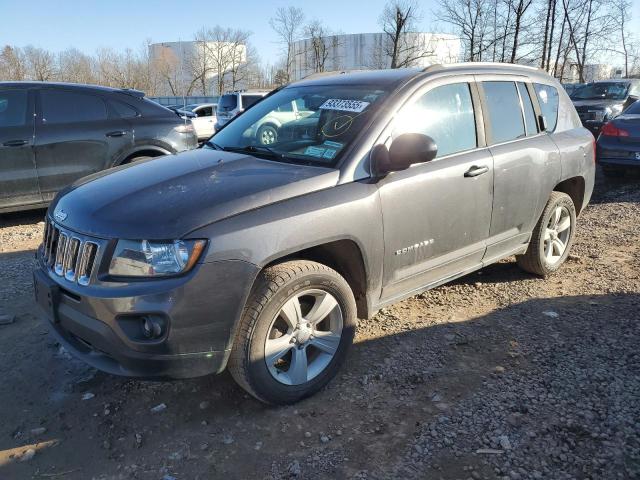 Фото 1 - JEEP COMPASS