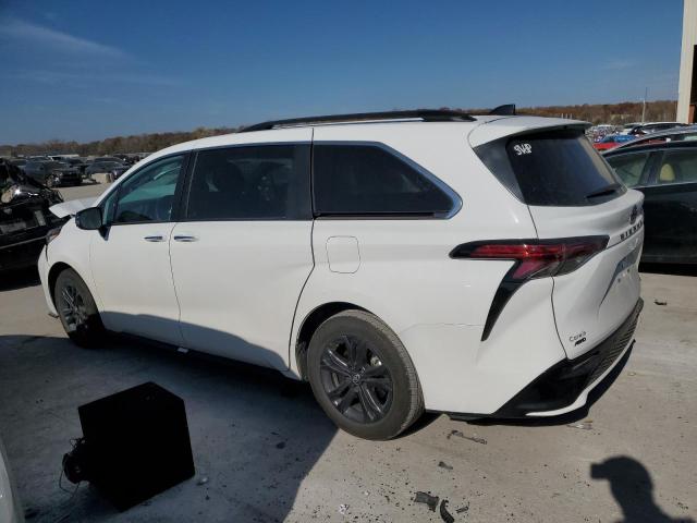 Фото 2 - TOYOTA SIENNA