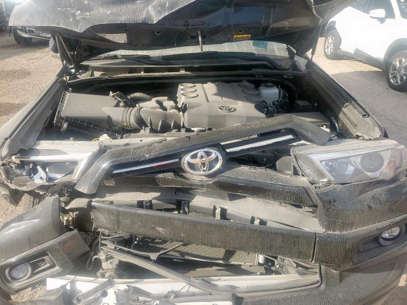 Фото 12 - TOYOTA 4RUNNER