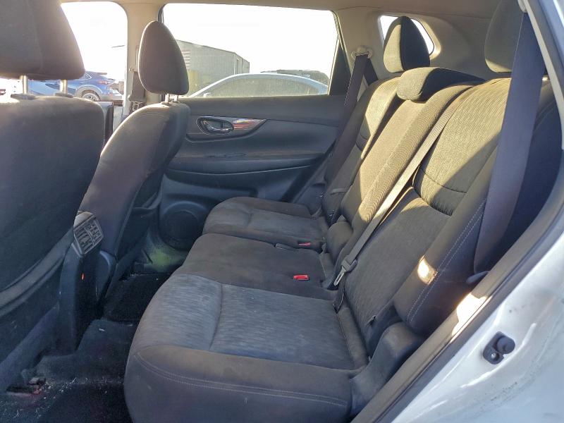 Фото 11 - NISSAN ROGUE