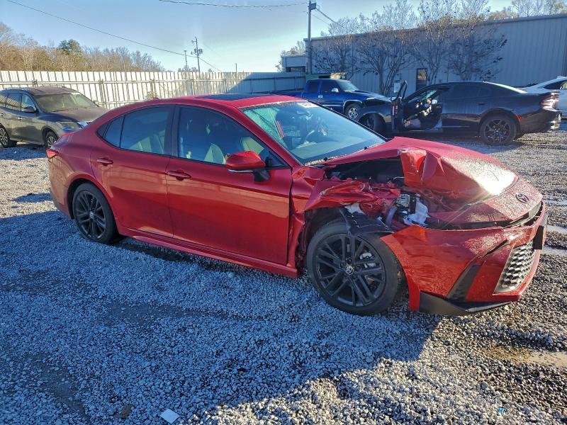 Фото 4 - TOYOTA CAMRY