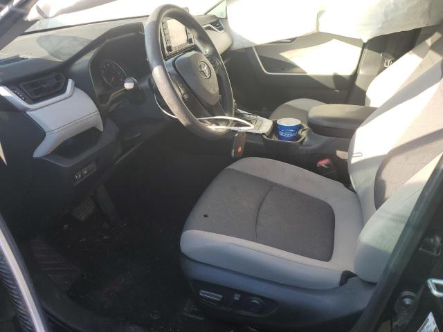 Фото 7 - TOYOTA RAV4