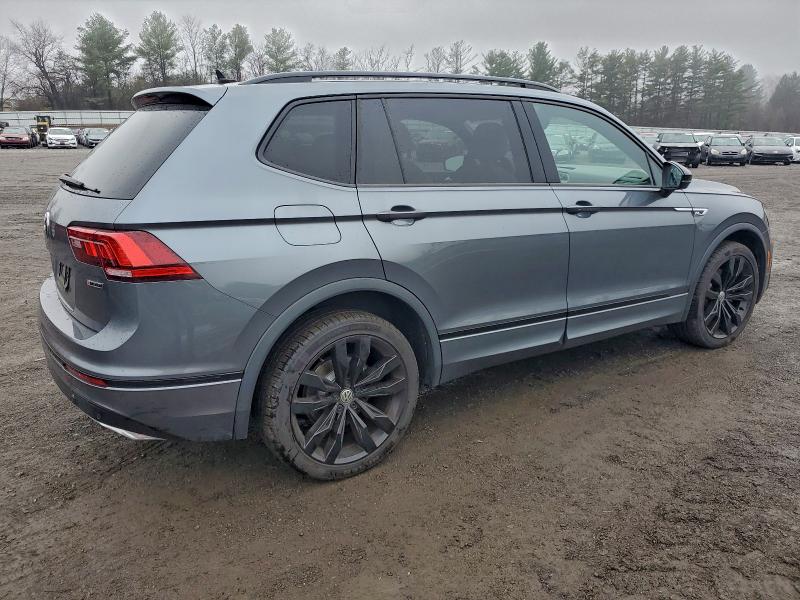 Фото 3 - VOLKSWAGEN TIGUAN