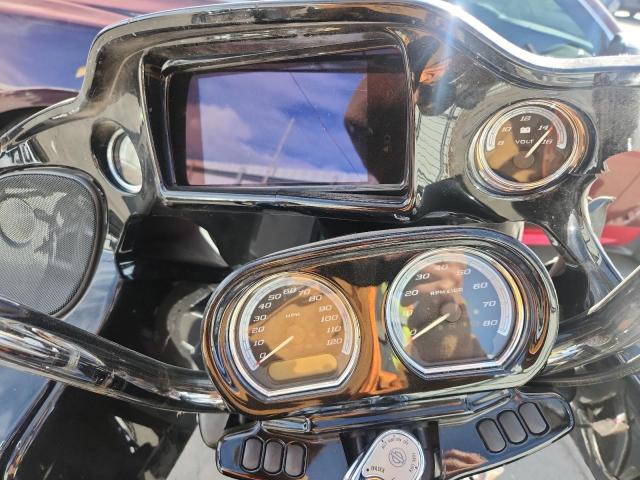 Фото 7 - HARLEY-DAVIDSON FLTRK