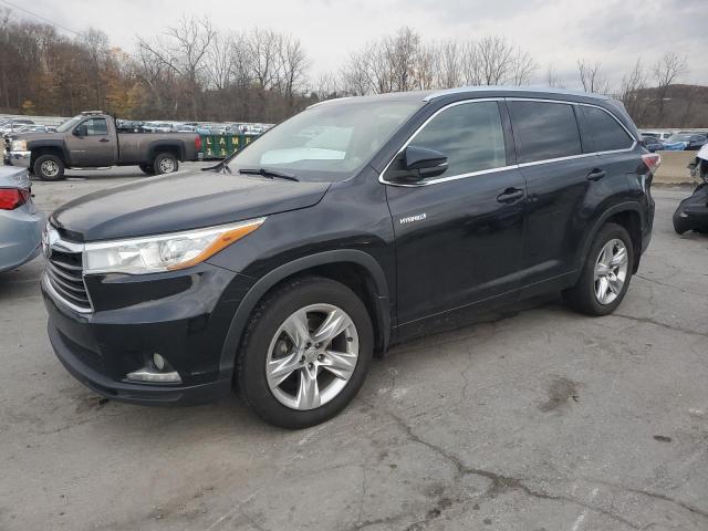 Фото 1 - TOYOTA HIGHLANDER