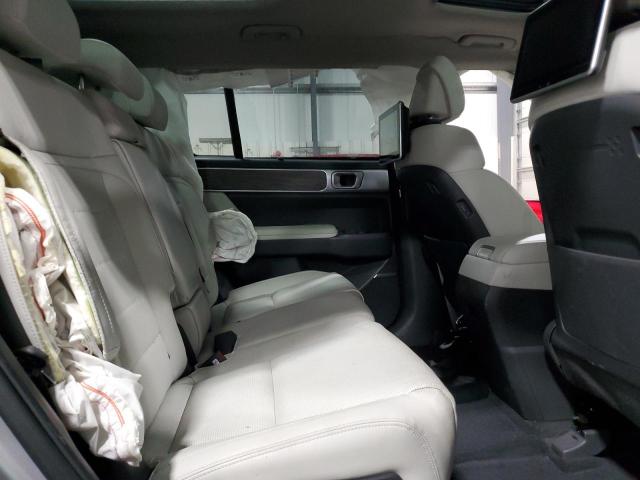 Фото 11 - HYUNDAI SANTA FE