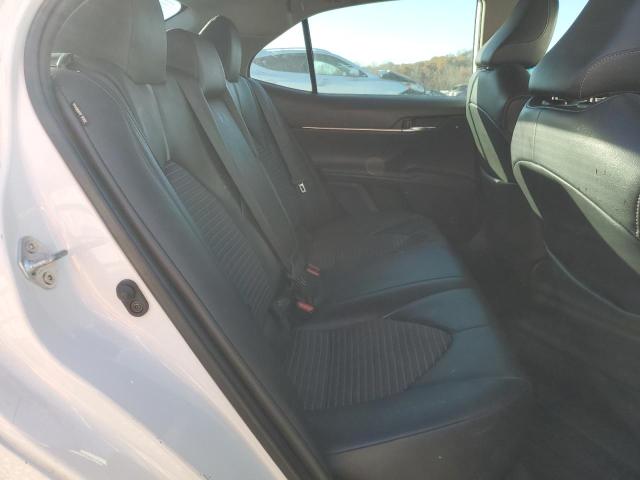 Фото 10 - TOYOTA CAMRY