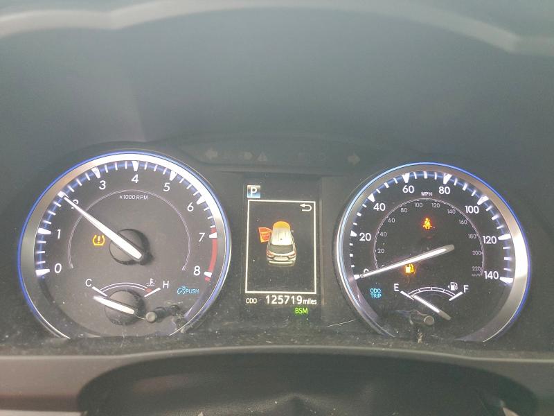 Фото 9 - TOYOTA HIGHLANDER