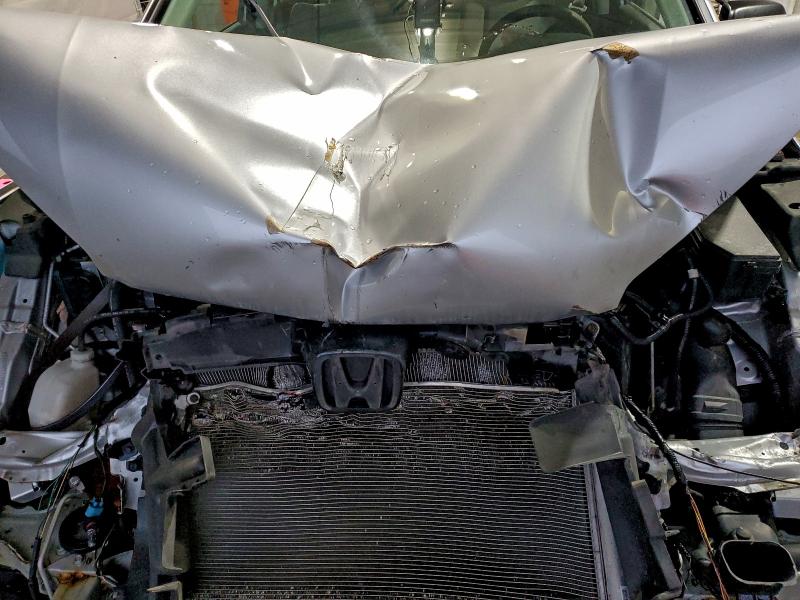 Фото 12 - HONDA CRV