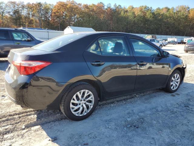 Фото 3 - TOYOTA COROLLA