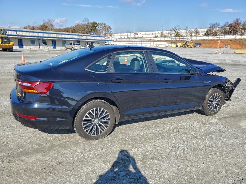 Фото 3 - VOLKSWAGEN JETTA