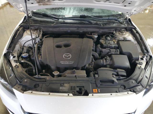 Фото 11 - MAZDA 3