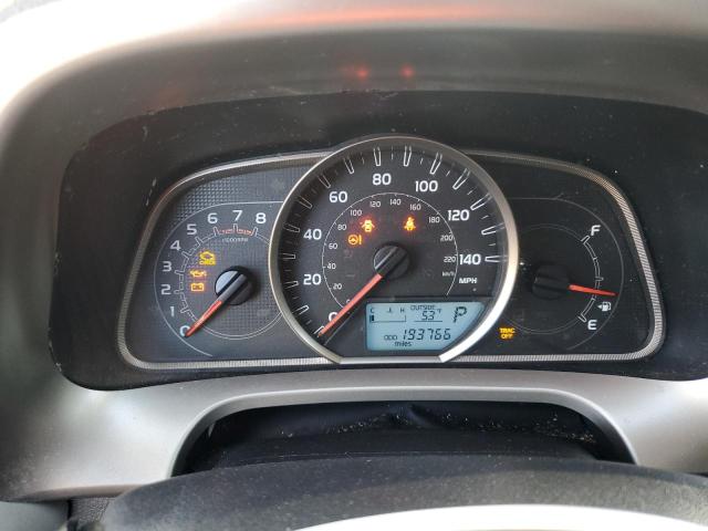 Фото 9 - TOYOTA RAV4