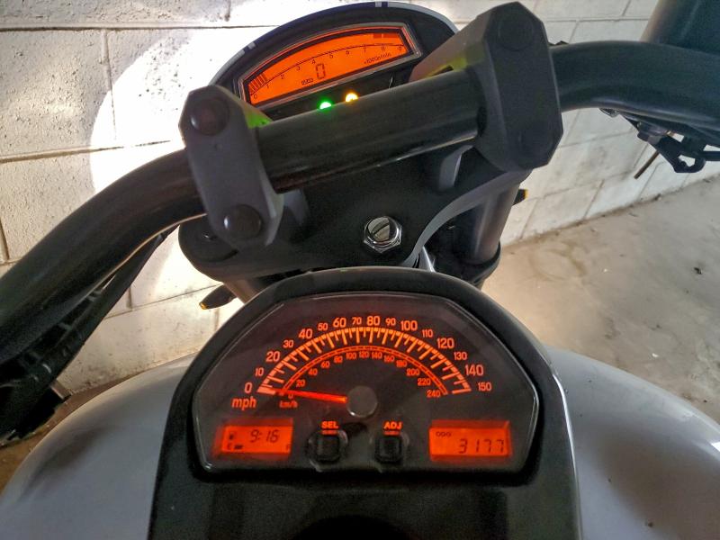 SUZUKI CYC VZ/VZR 2019