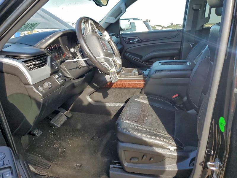 Фото 7 - GMC YUKON