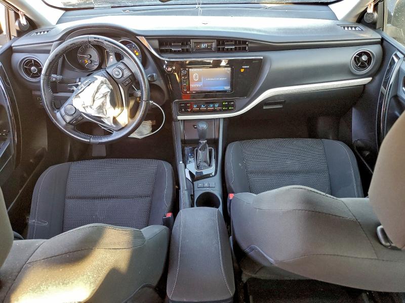 Фото 8 - TOYOTA COROLLA