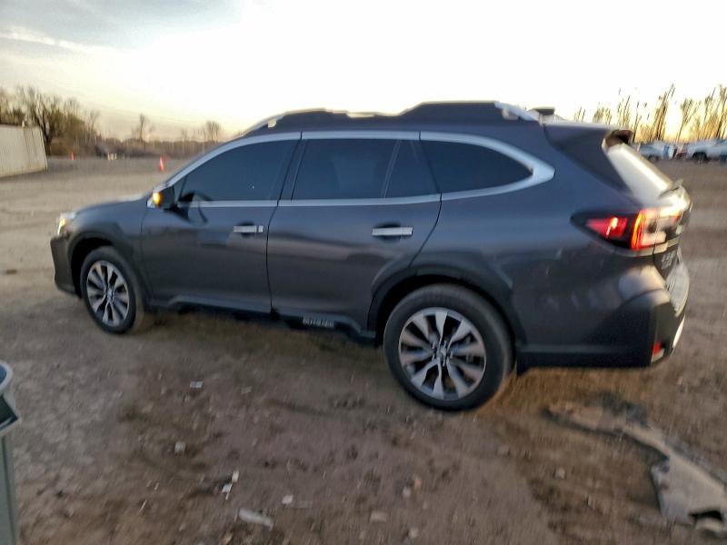 Фото 2 - SUBARU OUTBACK