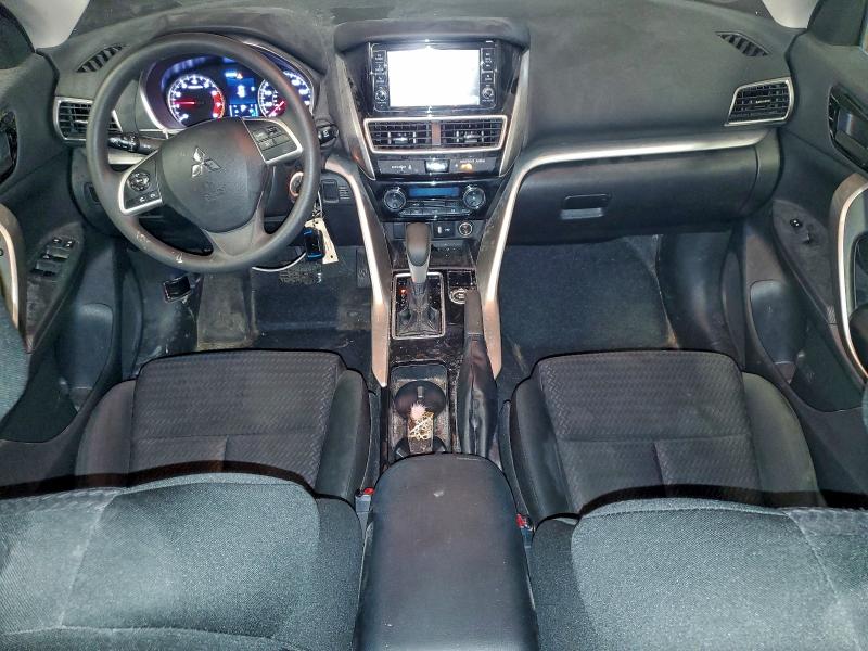 Фото 8 - MITSUBISHI ECLIPSE