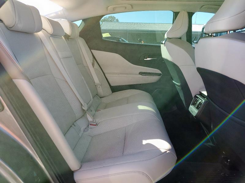 TOYOTA CROWN XLE 2023 VIN JTDAAAAF3P3017927