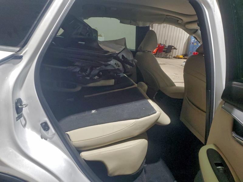 Фото 11 - INFINITI QX50