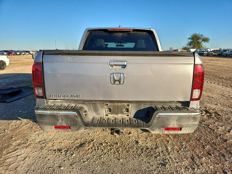 Фото 6 - HONDA RIDGELINE