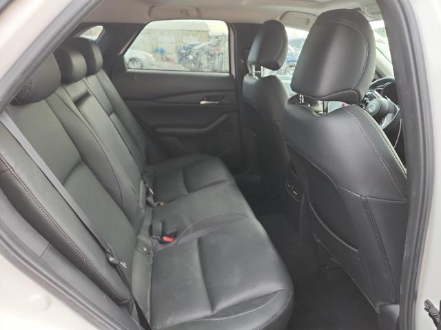 Фото 10 - MAZDA CX30