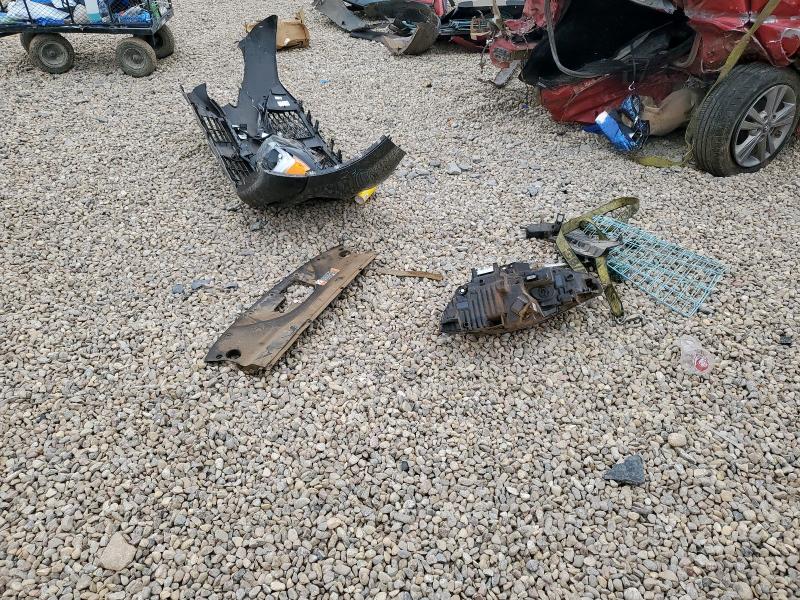 Фото 13 - FORD EDGE