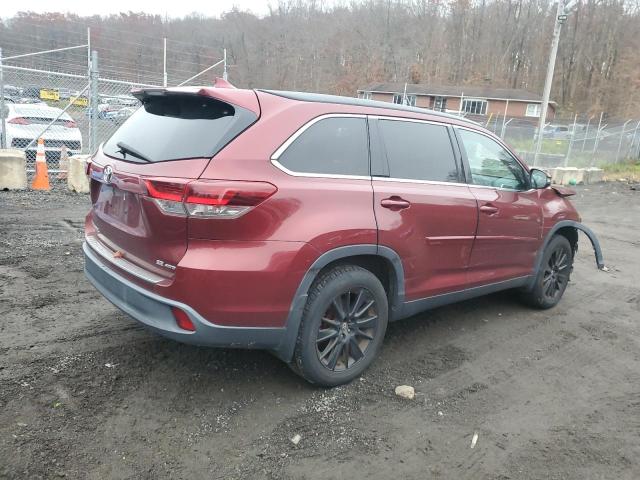 Фото 3 - TOYOTA HIGHLANDER