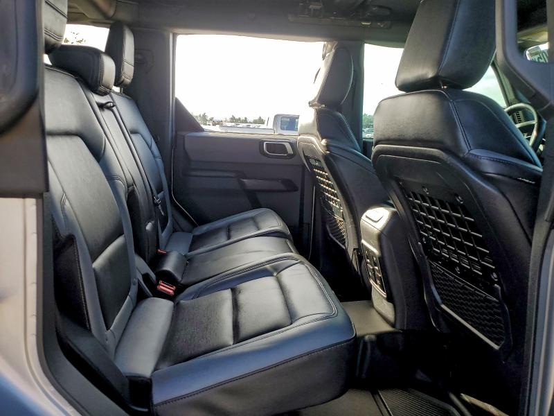 FORD BRONCO BLA 2024 VIN 1FMEE1BP2RLB13754