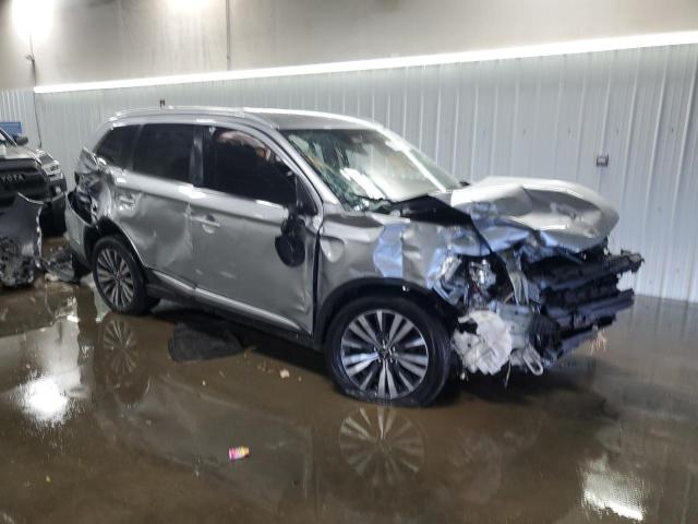 Фото 4 - MITSUBISHI OUTLANDER