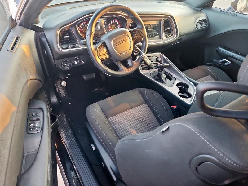 Фото 8 - DODGE CHALLENGER