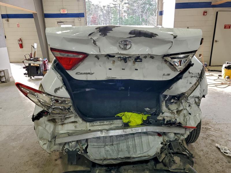 Фото 6 - TOYOTA CAMRY