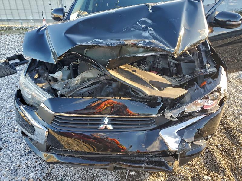 Фото 12 - MITSUBISHI OUTLANDER