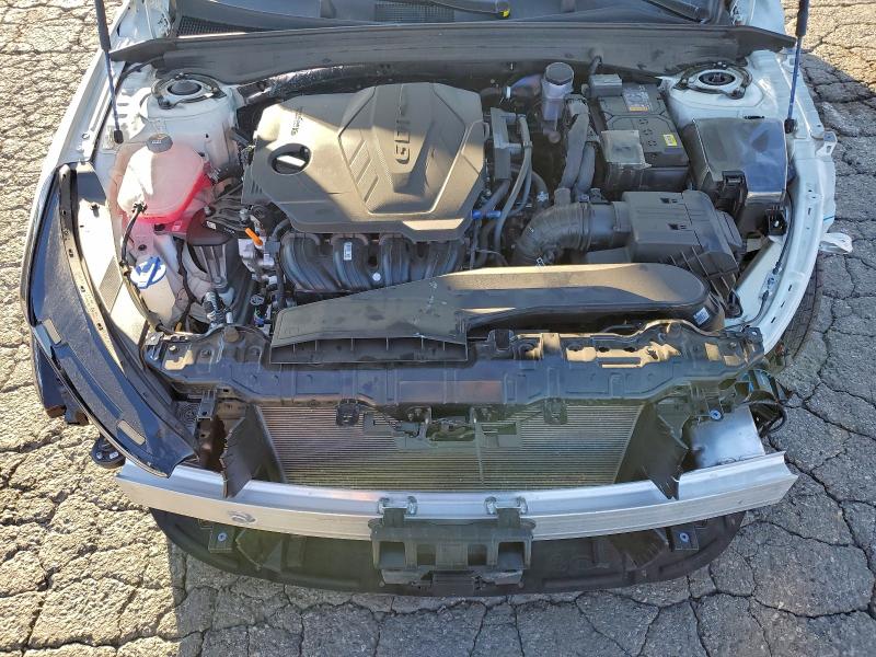 Фото 11 - KIA K5