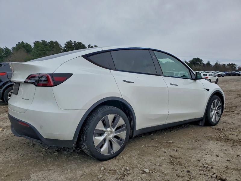Фото 3 - TESLA MODEL Y
