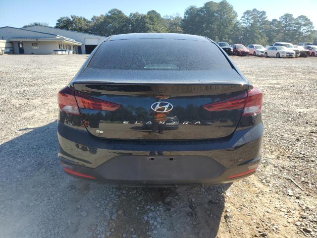 Фото 6 - HYUNDAI ELANTRA