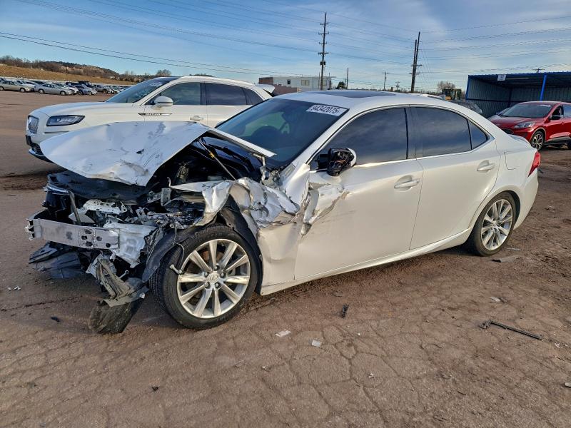 Фото 1 - LEXUS IS