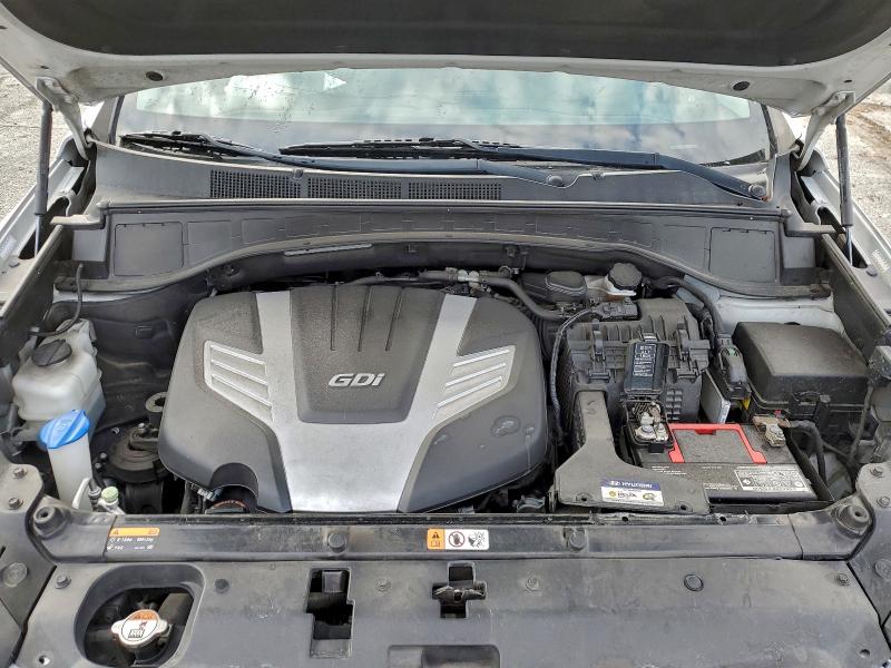 Фото 12 - HYUNDAI SANTA FE