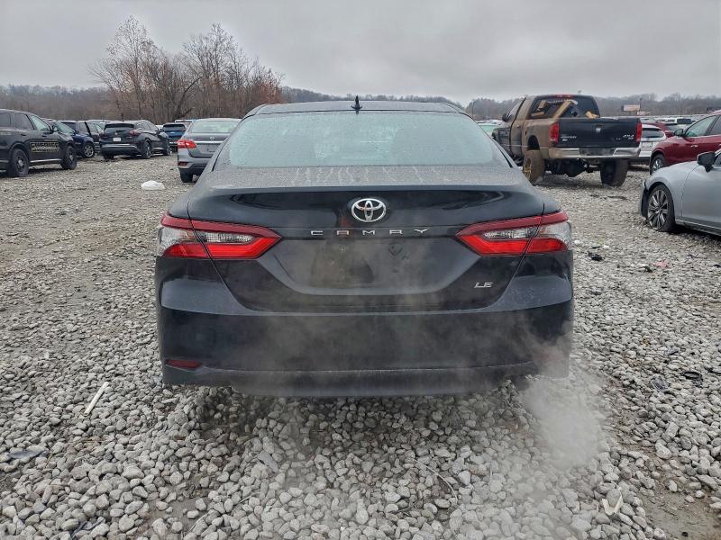 Фото 6 - TOYOTA CAMRY