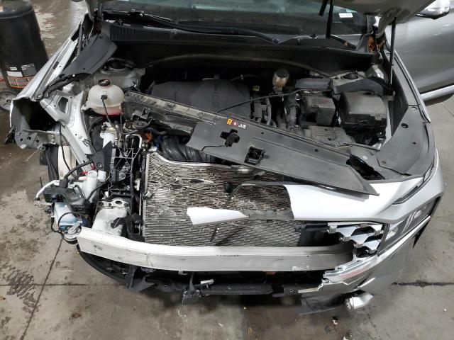 Фото 12 - HYUNDAI SANTA FE