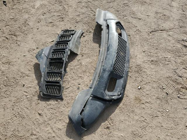 Фото 13 - JEEP GRAND CHER