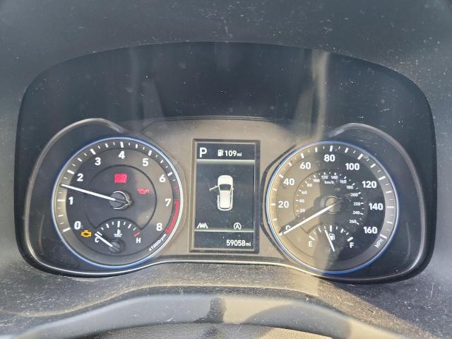 Фото 9 - HYUNDAI KONA