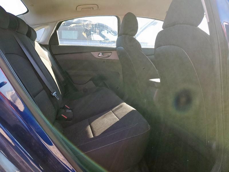 Фото 10 - KIA FORTE