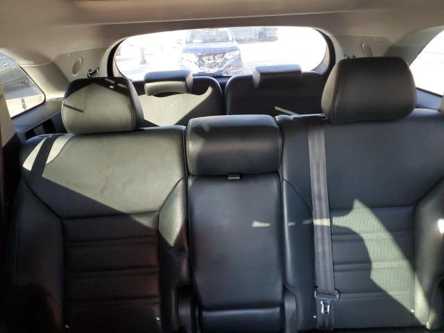 Фото 10 - KIA SORENTO