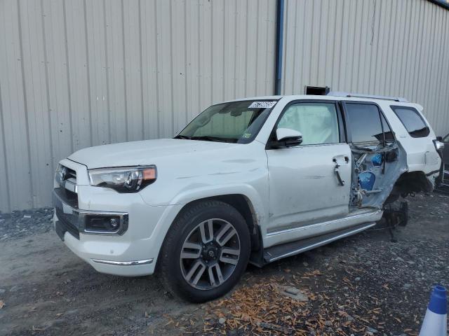 Фото 1 - TOYOTA 4RUNNER