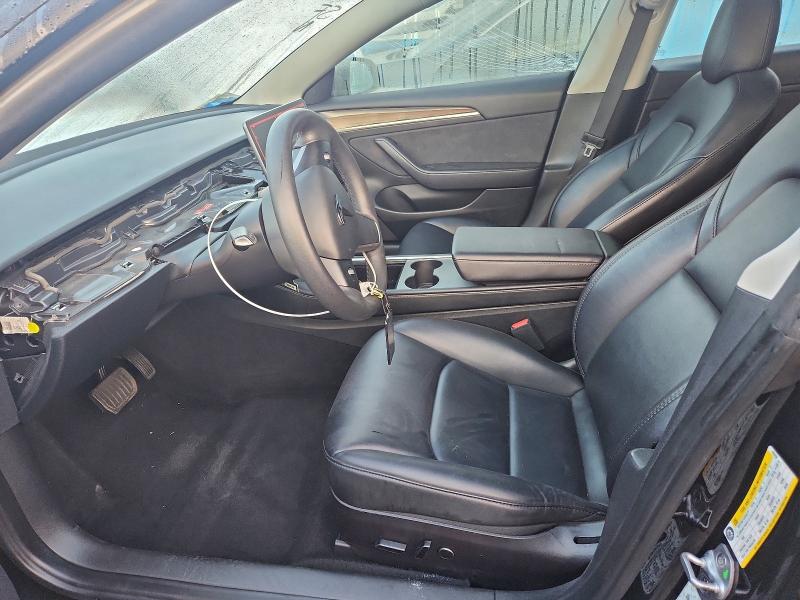 Фото 7 - TESLA MODEL 3