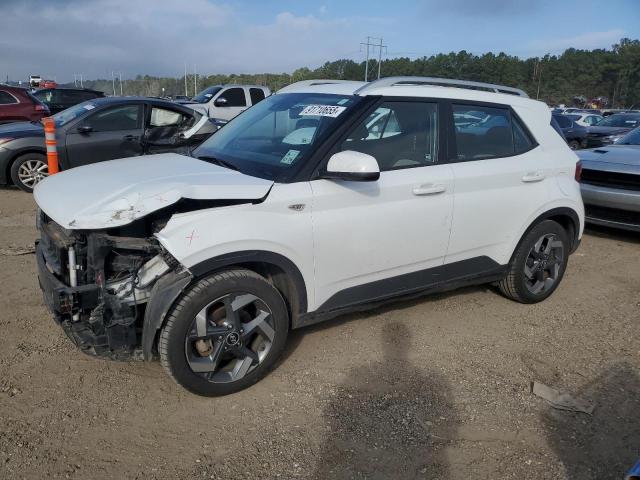 Фото 1 - HYUNDAI VENUE