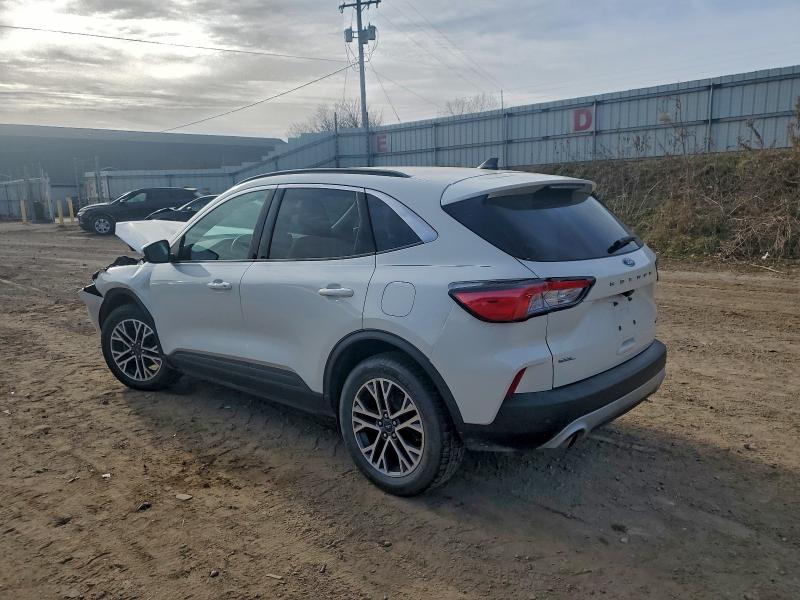 Фото 2 - FORD ESCAPE